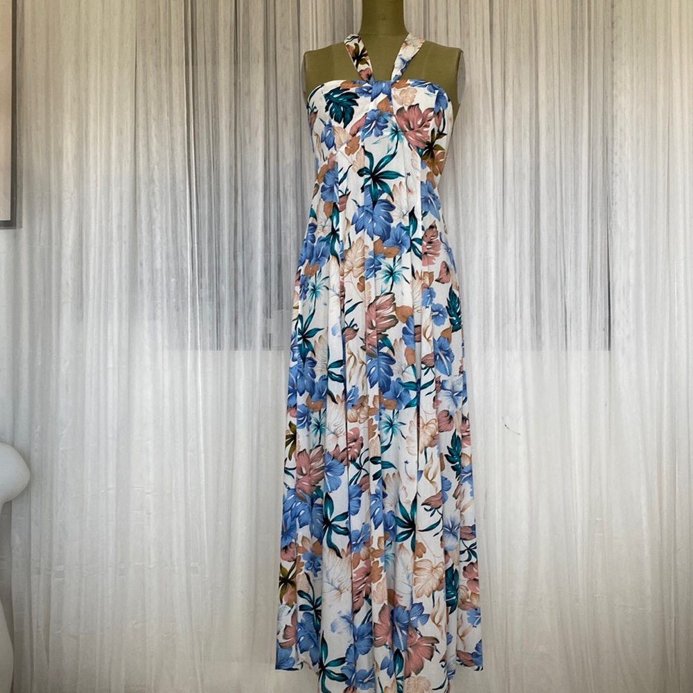 Aakaa Tropical Floral Print Flowy Halter Maxi Dress